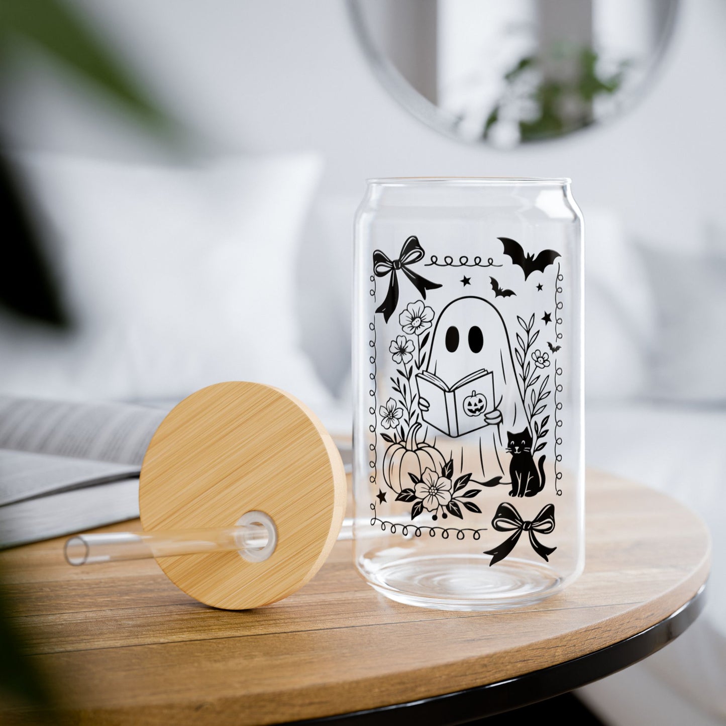 Cute ghost reading Sipper Glass